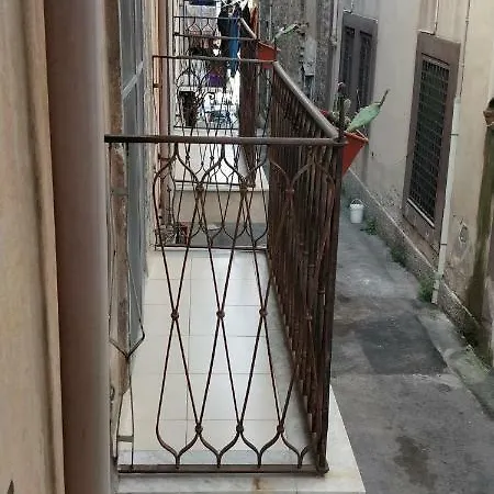 N21